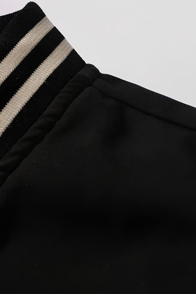 Erkek Siyah Beyaz Fermuarlı Beyzbol Ceketi – Polyester Kumaş, Gündelik Şık Stil